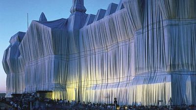 Christo and Jeanne-Claude: Wrapped Reichstag
