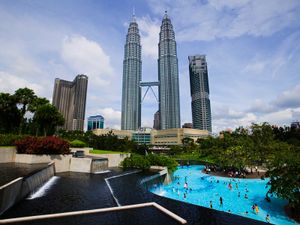 Petronas Twin Towers