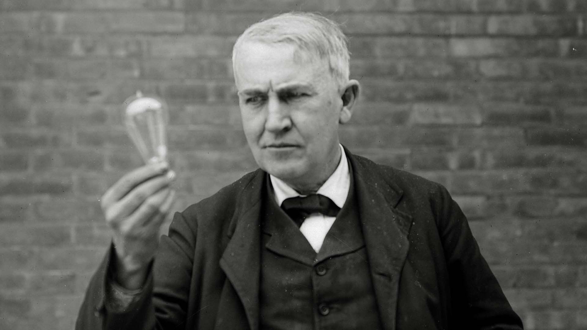 Who really invented the lightbulb?