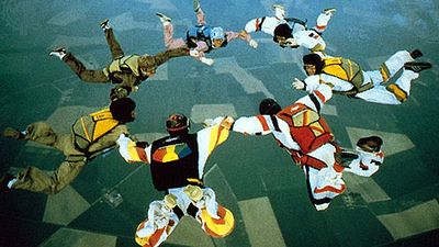 seven-man freefall hookup