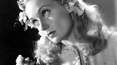 Carole Lombard.